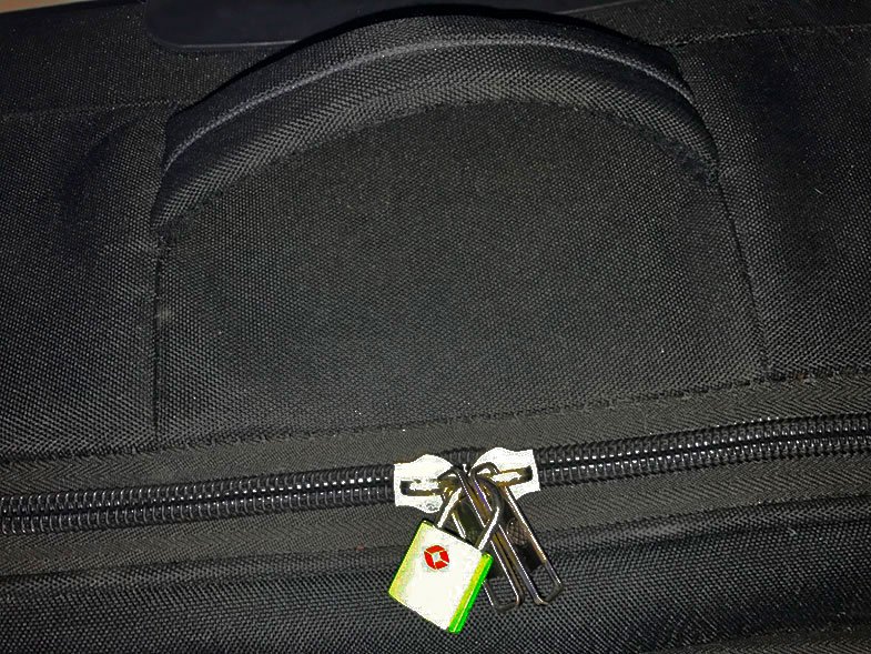 Como usar os lacres para malas Sealbag