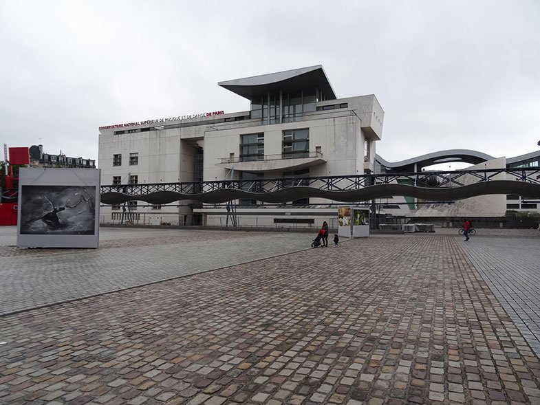 Grande Halle de la Villette em Paris