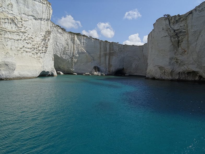 Passeio para Kleftiko com o Oneiro Boat