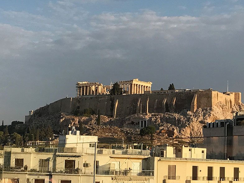 Hotel em Atenas com vista pra Acrópole