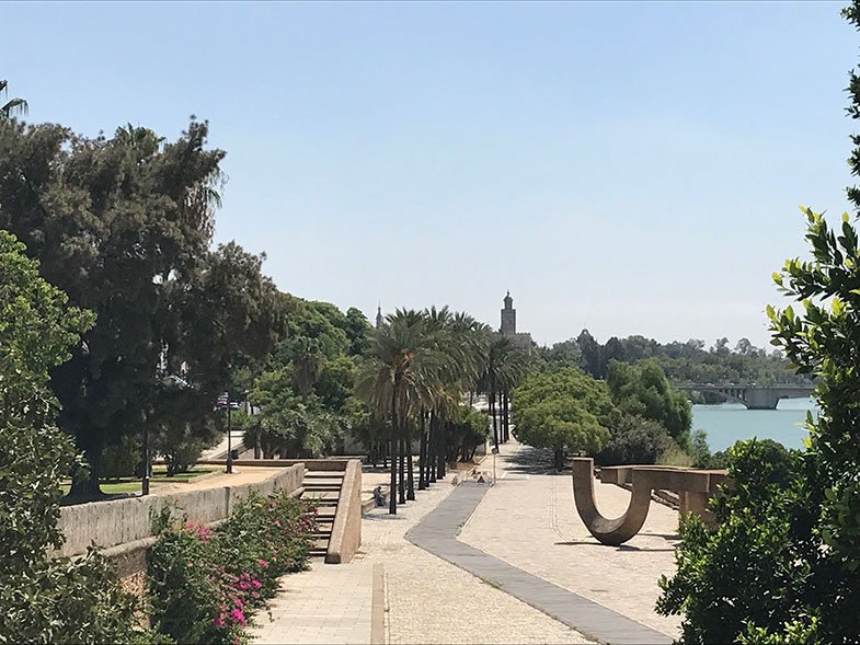 Paseo del Cristóbal Colón