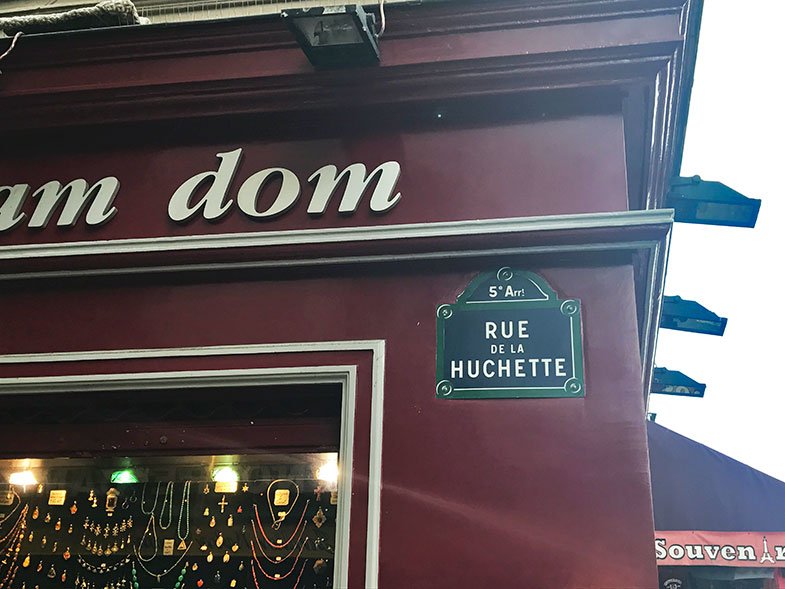 Porque ir à Rue de la Huchette em Paris