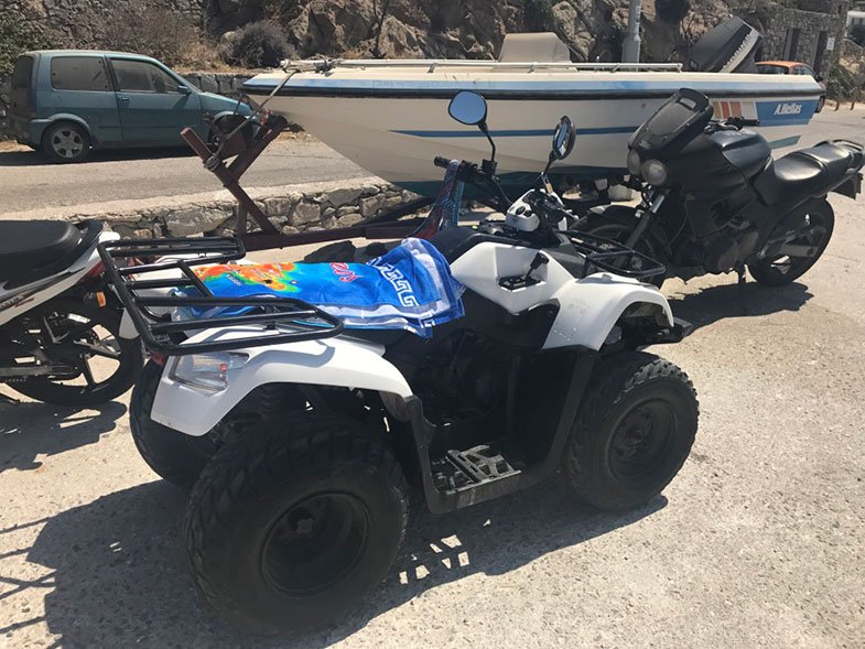 Quadriciclo em Mykonos