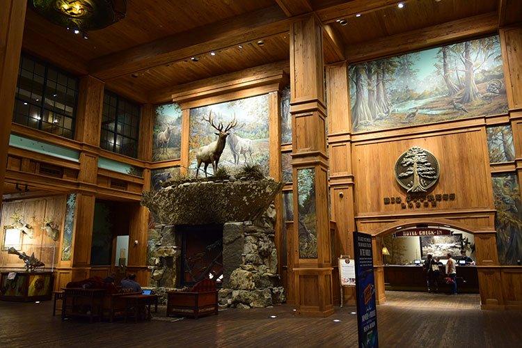 Memphis - Lodge Cypress Hotel