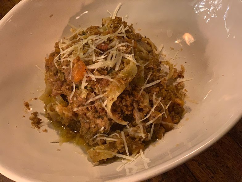 Tagliatale Bolognese no restaurante de Jamie Oliver em São Paulo