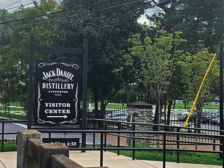 Bate e volta para a Destilaria Jack Daniel's