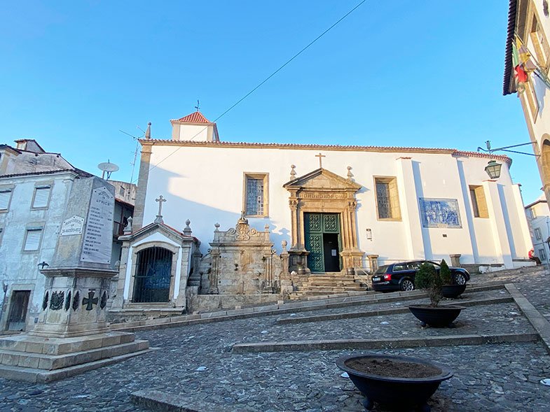 Igreja de São Vicente em Bragança
