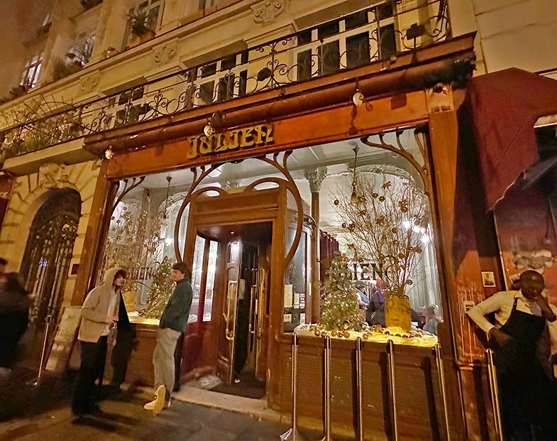 Fachada do Bouillon Julien