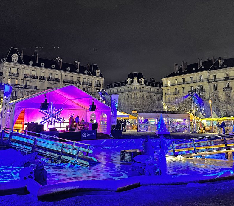Marché de Noel à noite